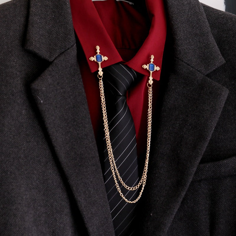 Vintage Cross Suit Brooch A1016