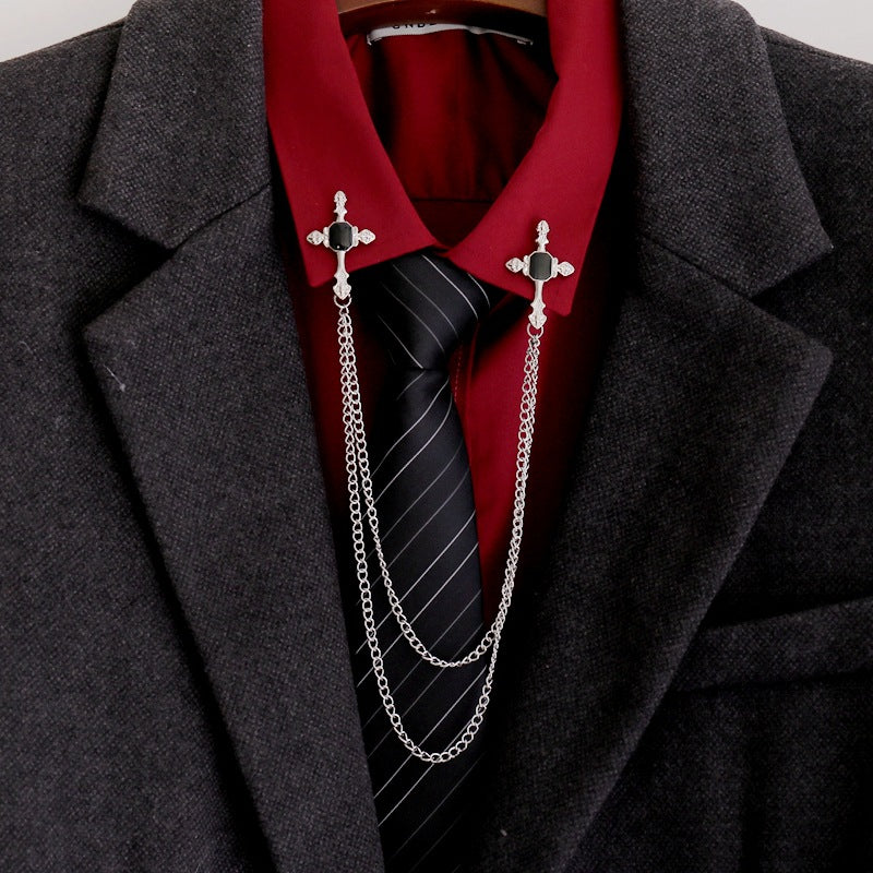 Vintage Cross Suit Brooch A1016